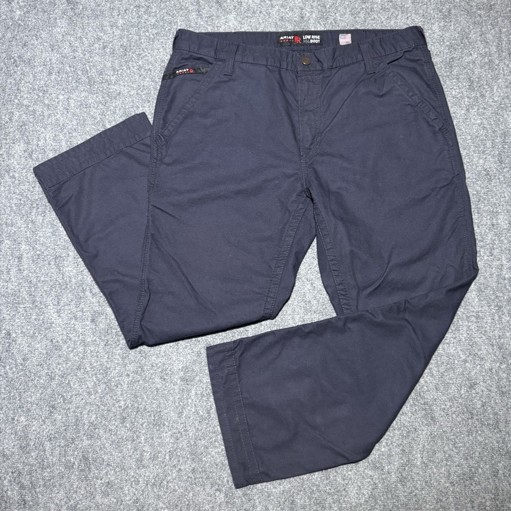 Ariat FR Work Pants Men Tag 38/30 Navy M4 Low Rise Boot Cut Carpenter Fit 40x30